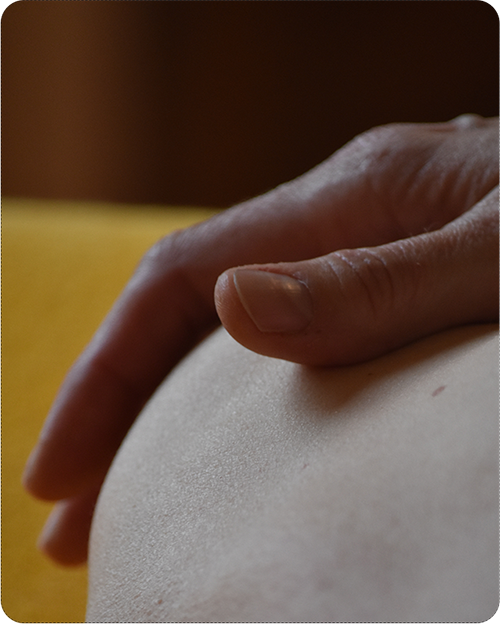 nur-Hand